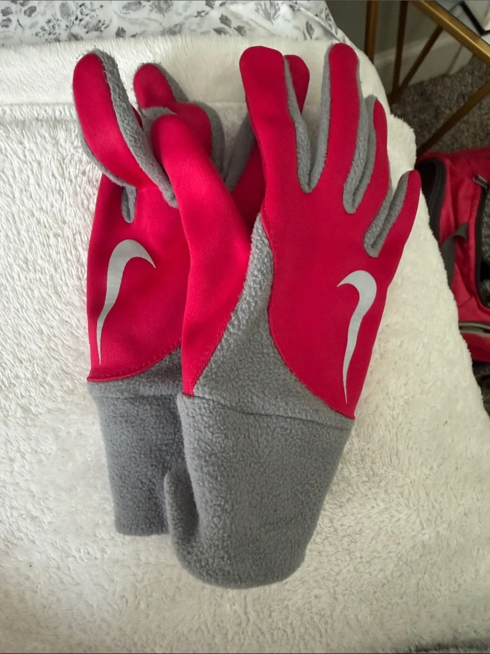 Nike Kids Pink and Gray Fleece Grip Mittens